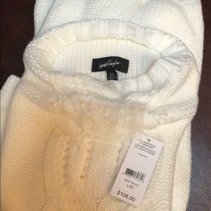 Lord and Taylor large cream cable knit sweater NWT